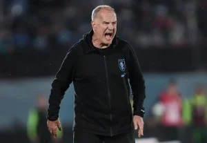 OK9: Uruguay Hòa Đáng Tiếc - HLV Bielsa Chỉ Rõ Nguyên Nhân, Chờ Đợi Tại Lượt Cuối
