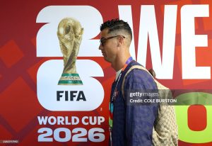 OK9 - Ronaldo lập siêu kỷ lục lịch sử: Di sản bất tử trên chấm 11 mét